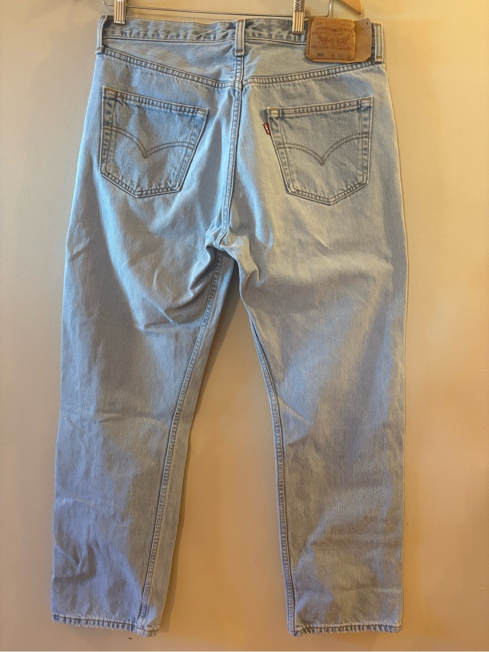 Late 90’s Vintage 501 Levi's Light wash Straight Jeans size 36×30, fit smaller.